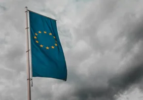 Europaflagge | Foto: sara-kurfess-Q3CO1ZOZ6ZI-unsplash